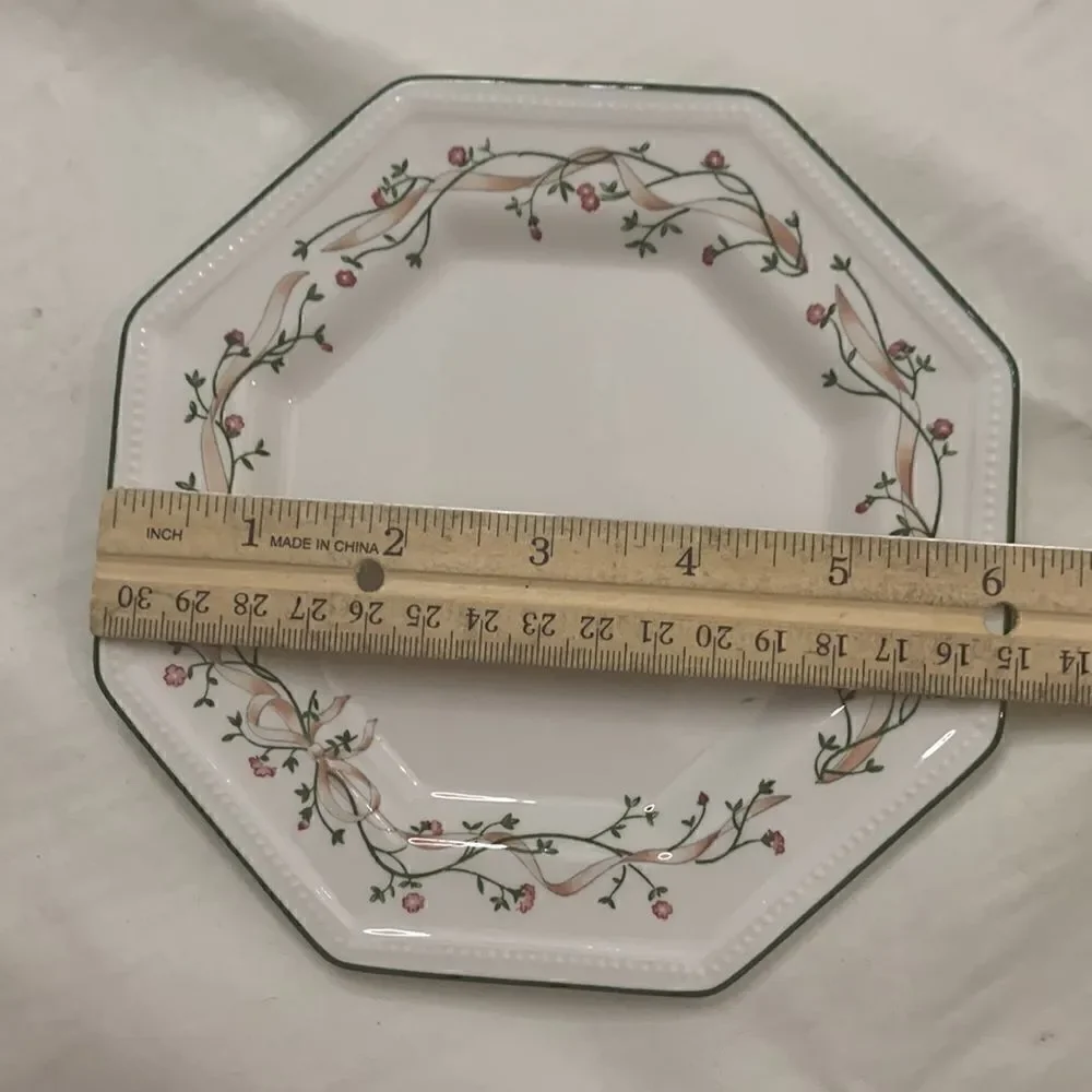 Johnson Bros 1981 Eternal Bean England Tableware 6 In Saucers Set 3 Appetizer